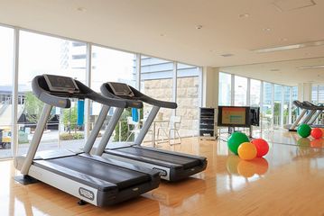 Pacific Royal Court (with Gym) F 55sqm